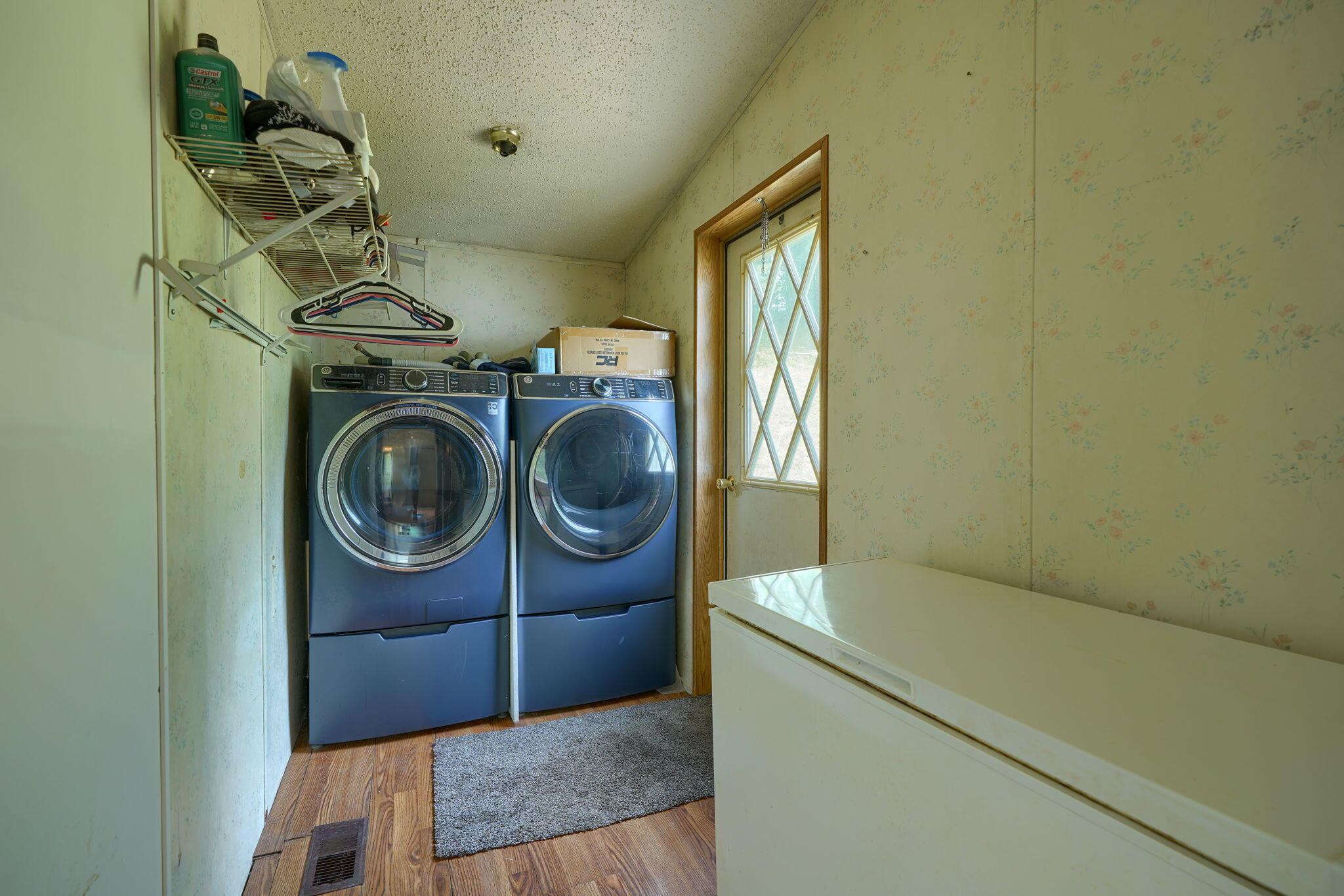 109 Bunker Hill Road Wellston, OH 45692 - Photo 32 of 42 31. Laundry