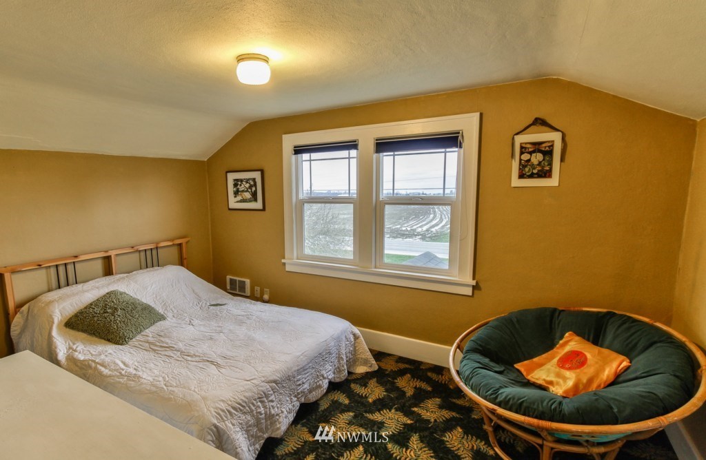 16422 Fir Island Road Mount Vernon, WA 98273 - Photo 13 of 35 Gallery Image 13