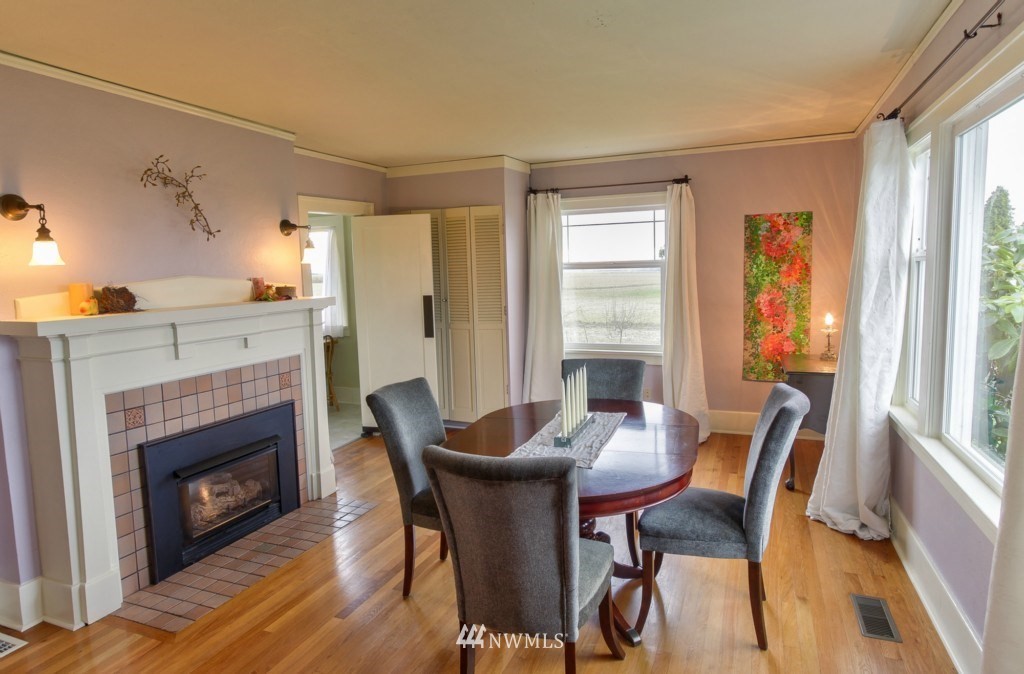 16422 Fir Island Road Mount Vernon, WA 98273 - Photo 6 of 35 Gallery Image 6