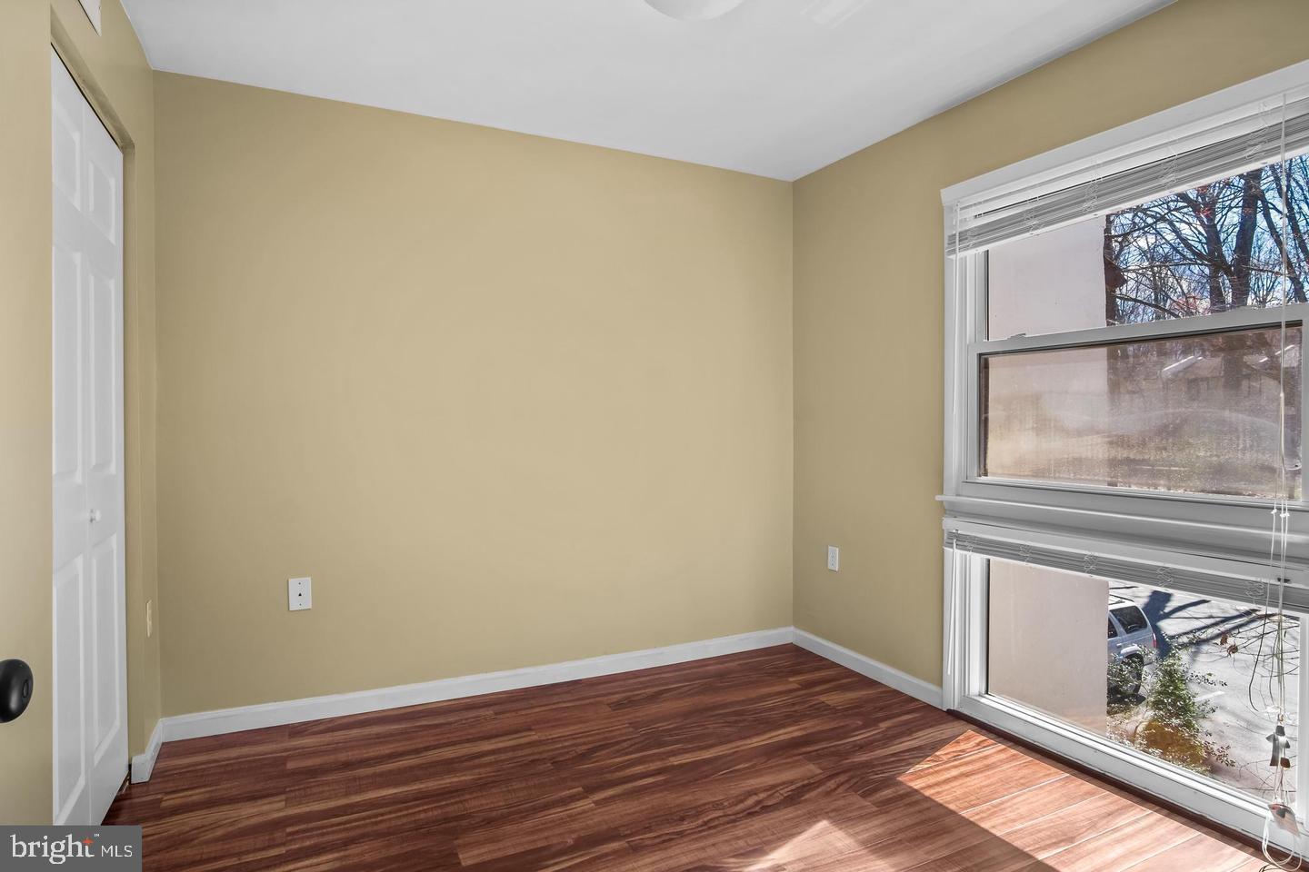 2394 Cloudcroft Square Reston, VA 20191 - Photo 23 of 31