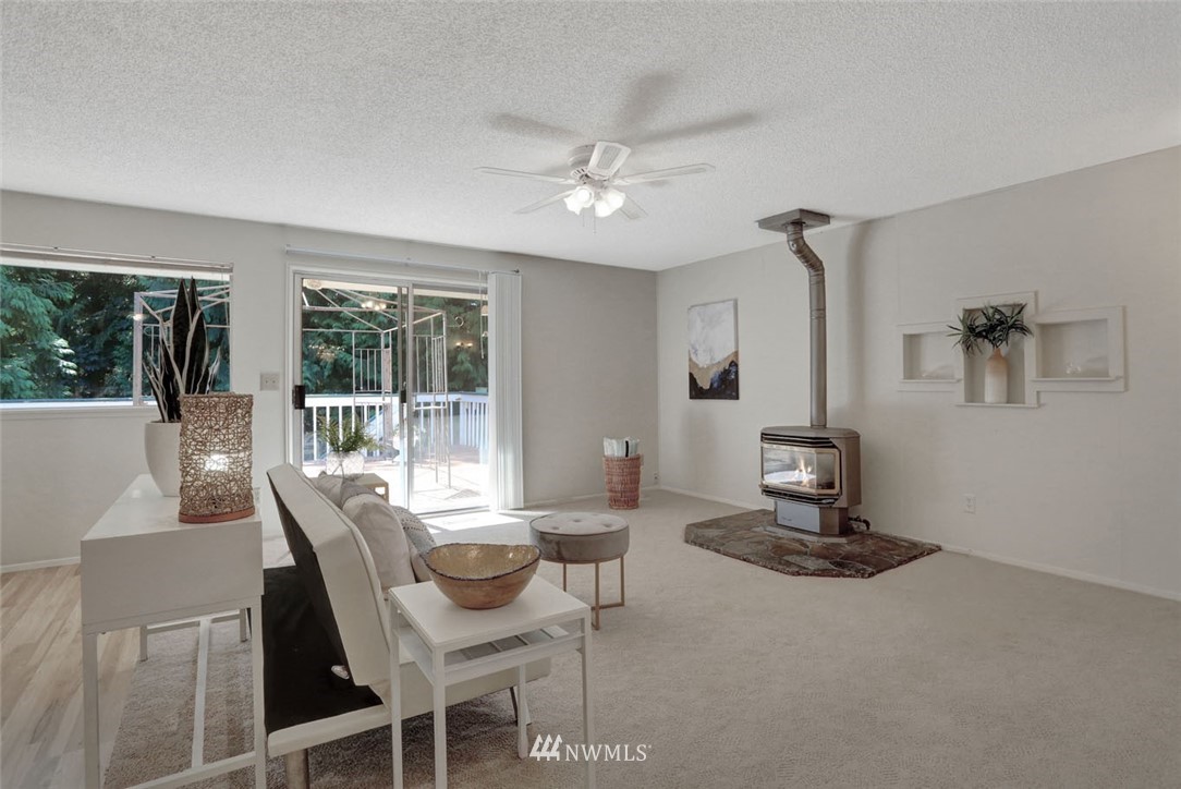 17047 154th Place Southeast Renton, WA 98058 - Photo 8 of 29