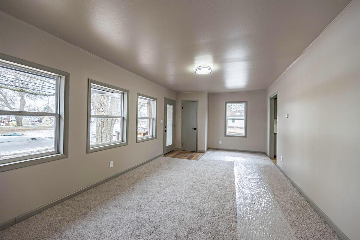 1350 Moler Road Columbus, OH 43207 - Photo 4 of 22 1350 Molar - 12