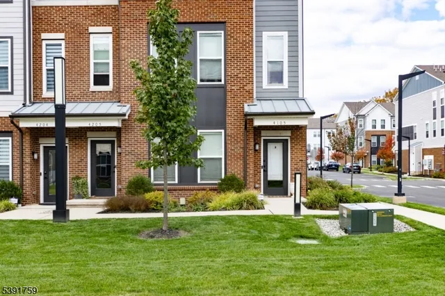 $665,000 | 4 Sadie Circle, Unit 4105, Union, NJ 07083