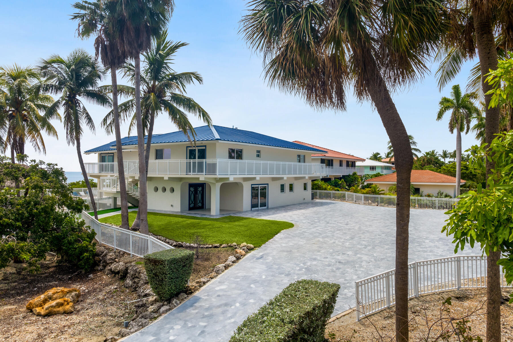 308 Sabal Street Duck Key, FL 33050 - Photo 10 of 87 Street View