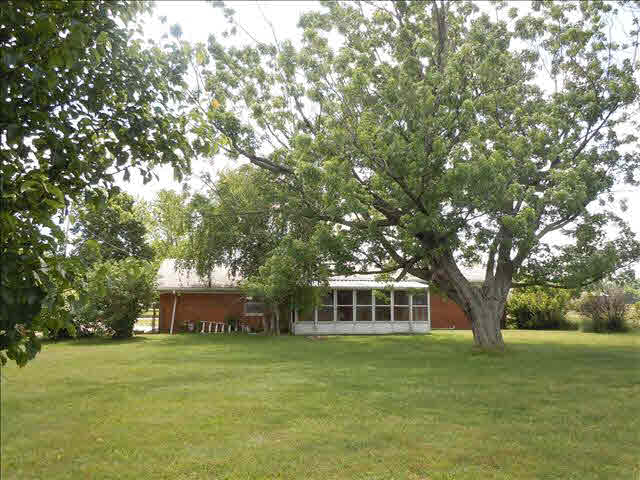 14525 Lincoln Road Monroe, MI 48161 - Photo 9 of 10 Back Exterior