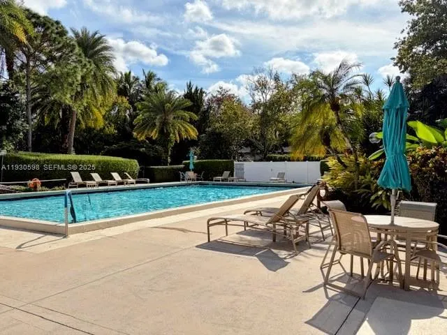 $3,200 | 806 Cypress Grove Lane, Unit 512, Pompano Beach, FL 33069