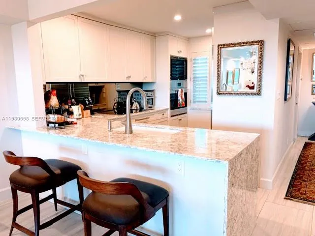 $3,200 | 806 Cypress Grove Lane, Unit 512, Pompano Beach, FL 33069