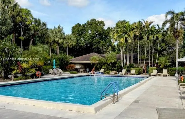 $3,200 | 806 Cypress Grove Lane, Unit 512, Pompano Beach, FL 33069