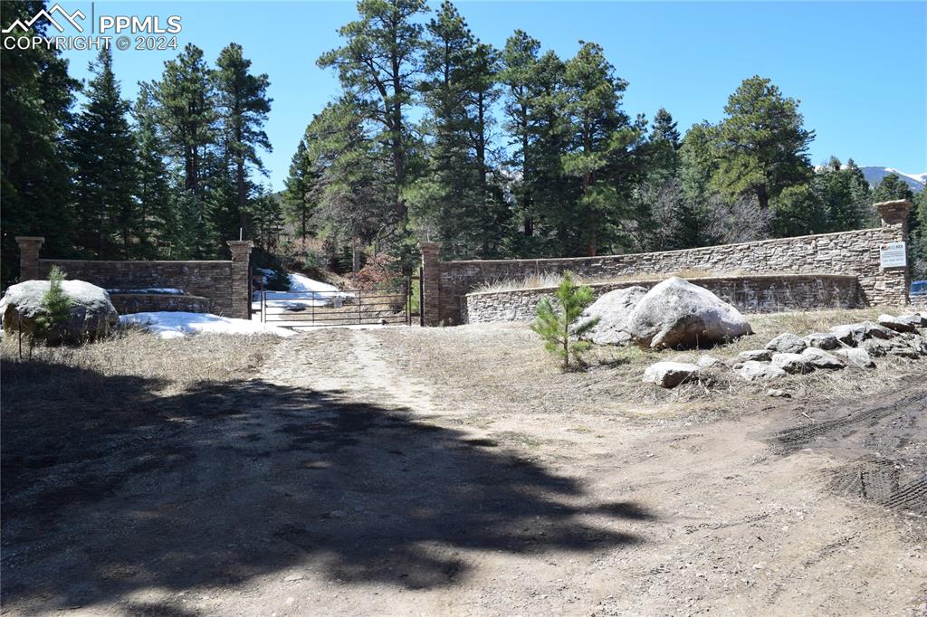 8500 Park Road Rye, CO 81069 - Photo 27 of 28 a view of a backyard