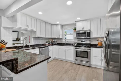 $895,000 | 7007 Lemay Road, Rockville, MD 20851