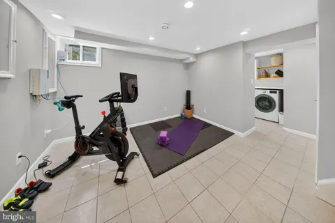 $895,000 | 7007 Lemay Road, Rockville, MD 20851
