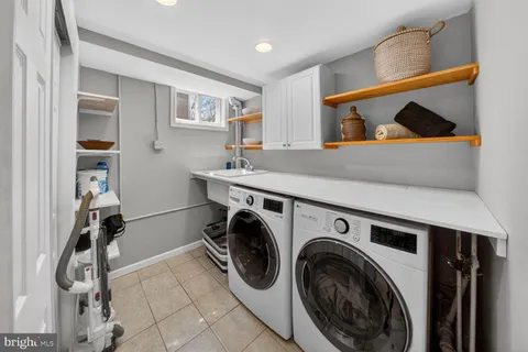 $895,000 | 7007 Lemay Road, Rockville, MD 20851