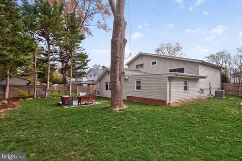 $895,000 | 7007 Lemay Road, Rockville, MD 20851