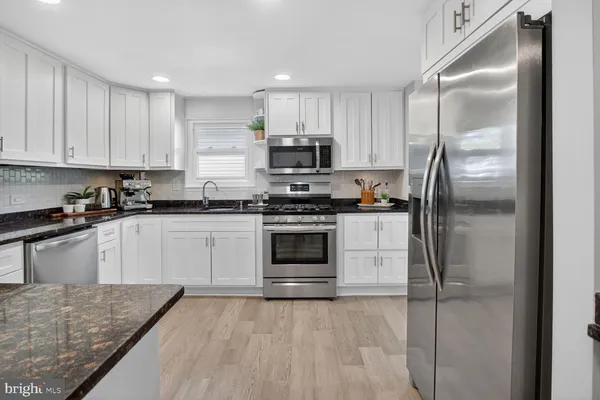 $895,000 | 7007 Lemay Road, Rockville, MD 20851