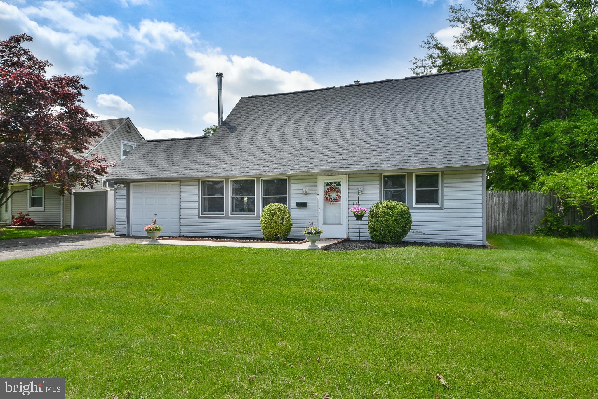 51 Indigo Road Levittown, PA 19057 - Photo 1 of 24 Gallery Image 1