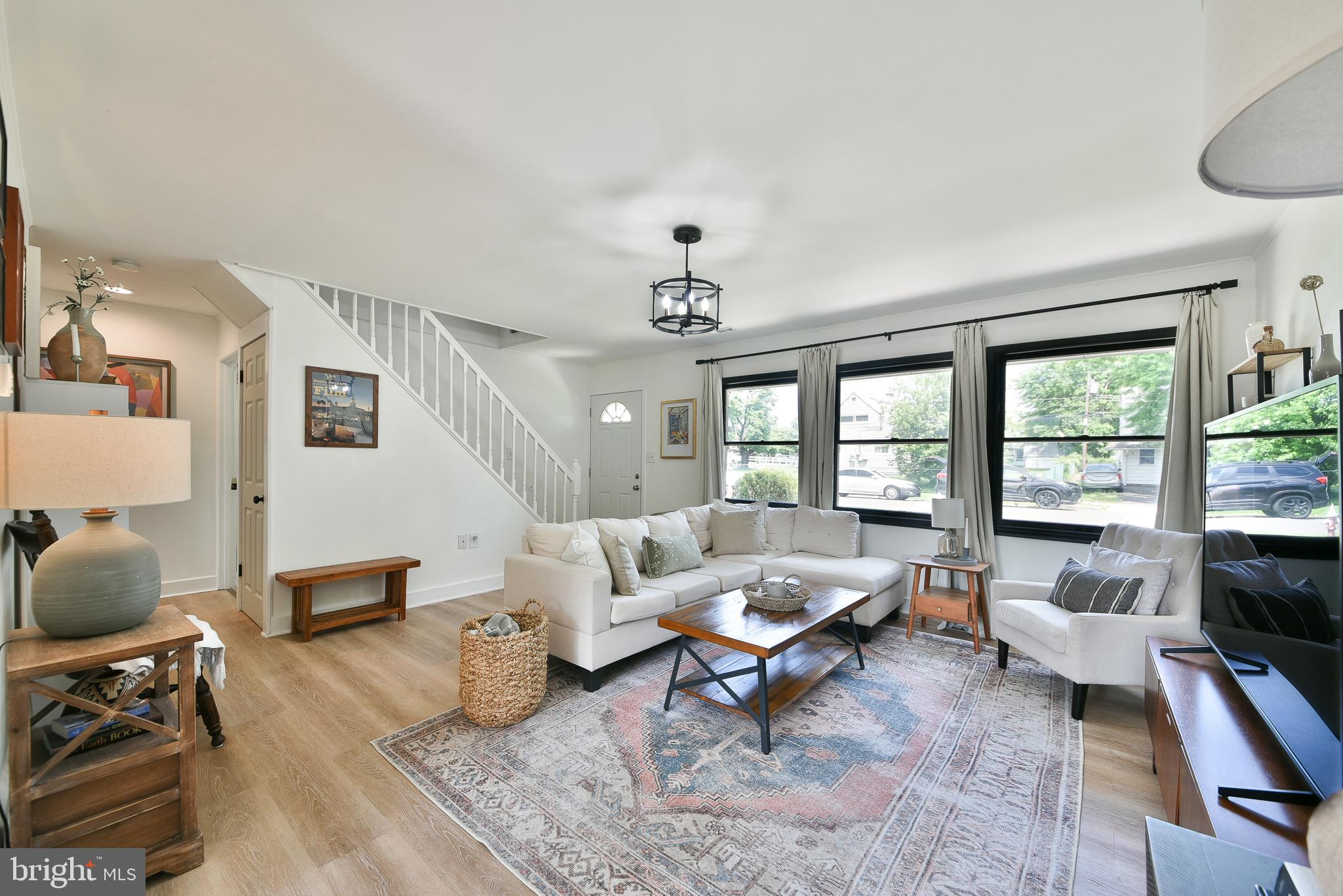 51 Indigo Road Levittown, PA 19057 - Photo 4 of 24 Gallery Image 4
