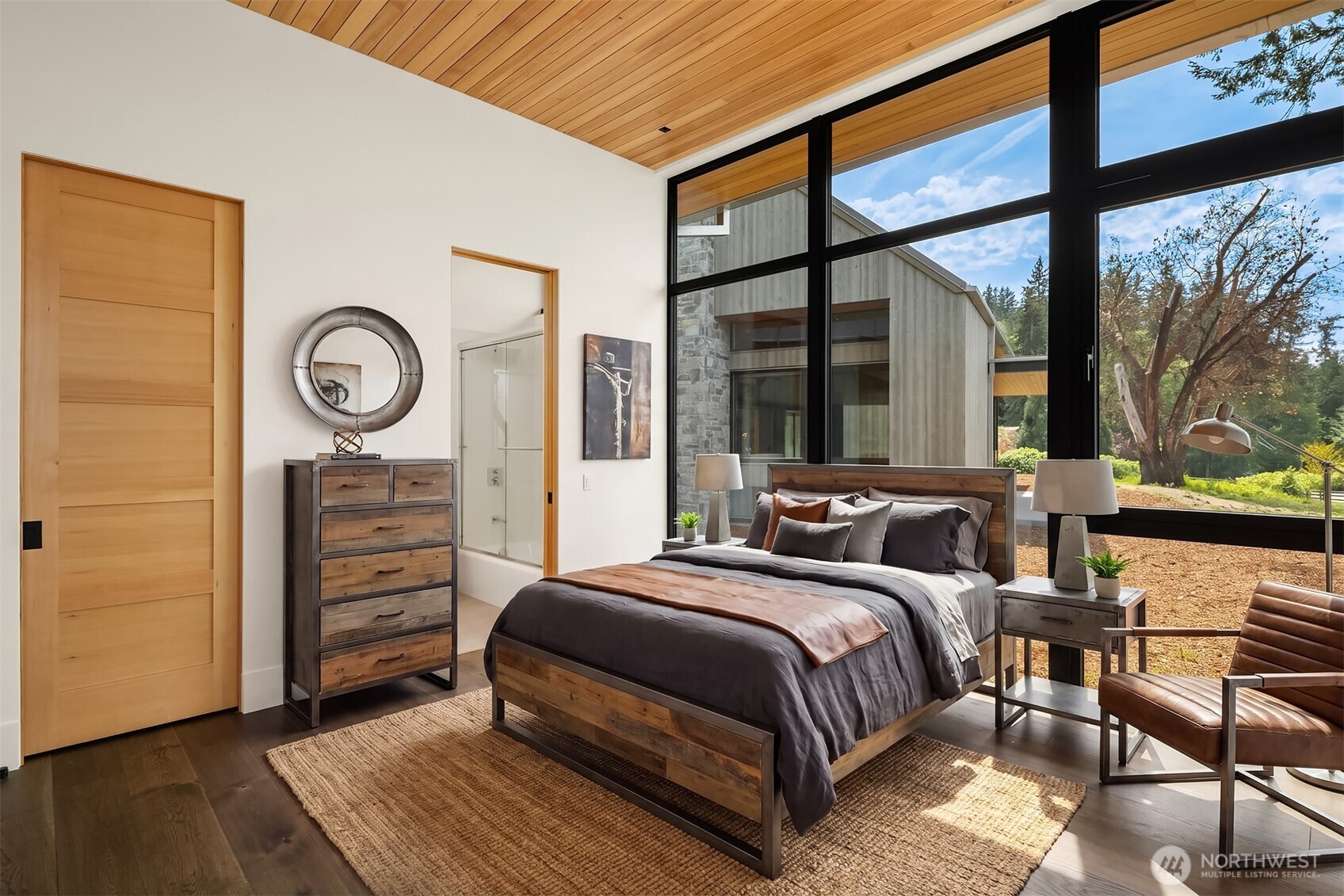 15137 Henderson Road Northeast Bainbridge Island, WA 98110 - Photo 31 of 36