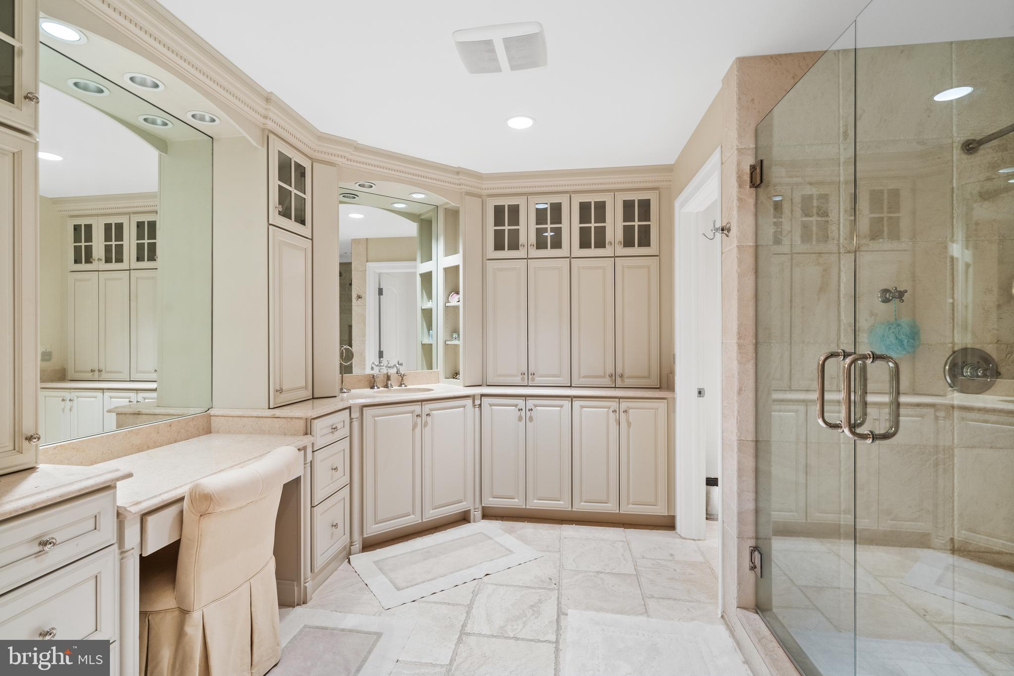 1160 Chain Bridge Road McLean, VA 22101 - Photo 38 of 57