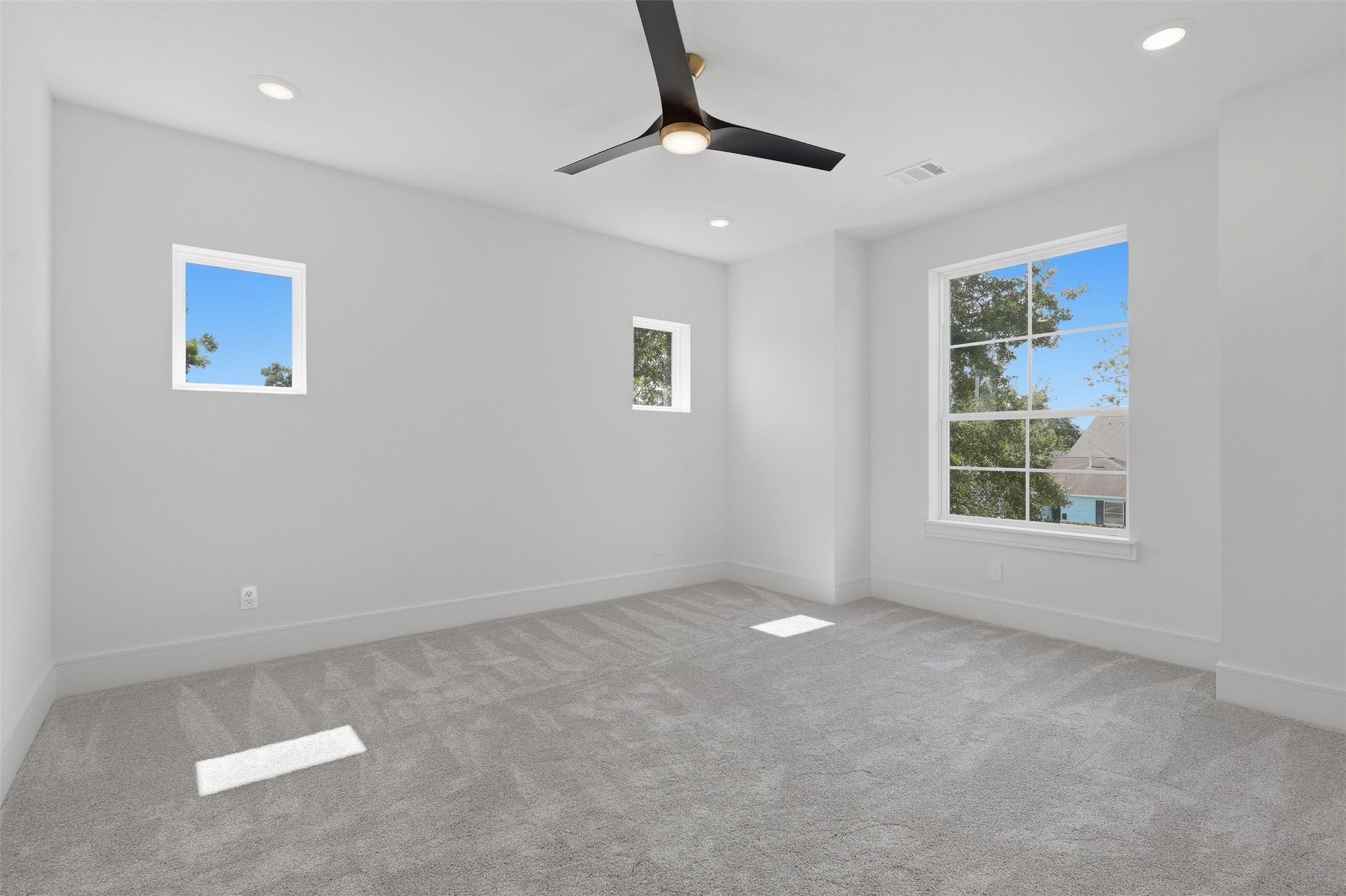 8021 Turquoise Lane Houston, TX 77055 - Photo 35 of 46