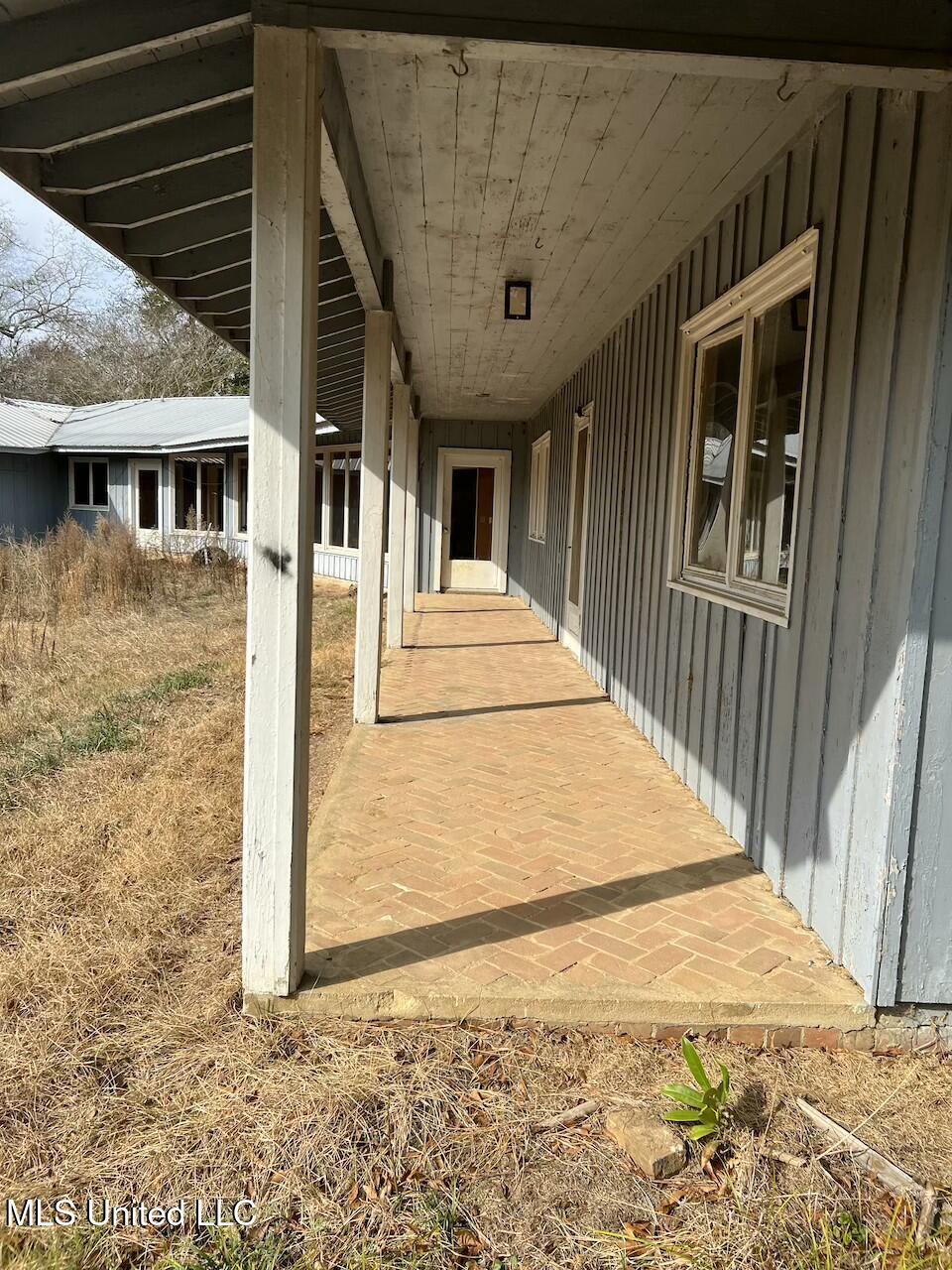 417 Boulevard Street Lexington, MS 39095 - Photo 6 of 42 IMG_6808