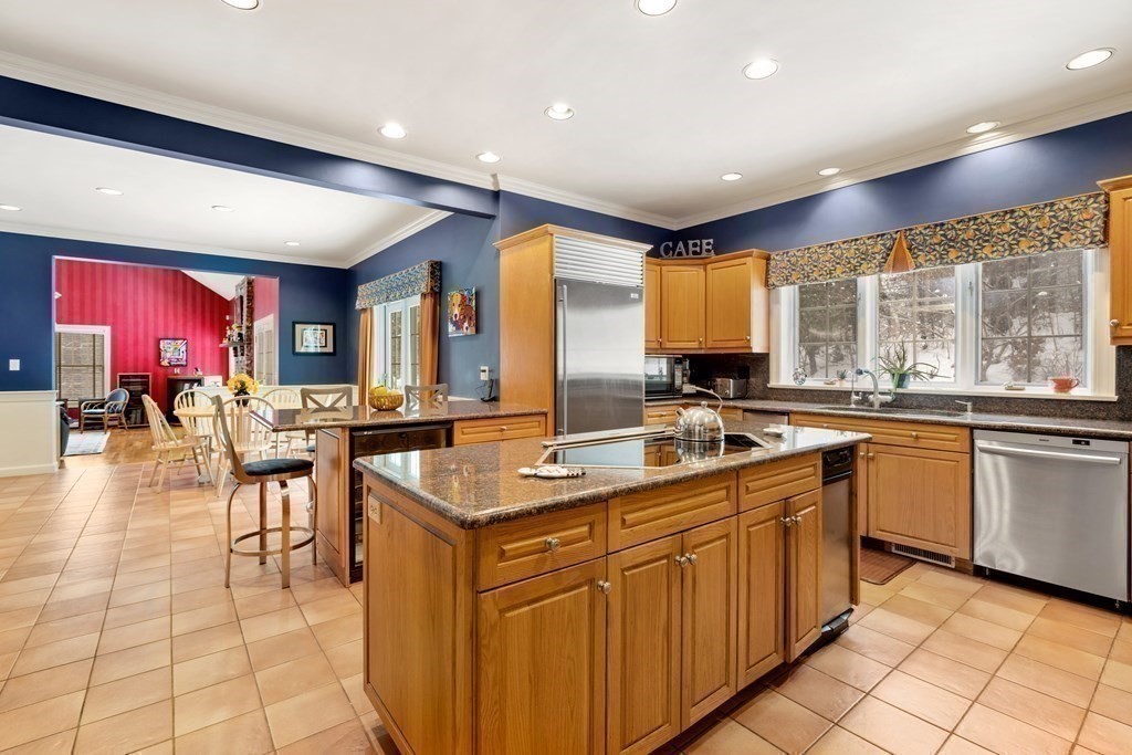11 Powder House Road Dover, MA 02030 - Photo 10 of 35 Gallery Image 10