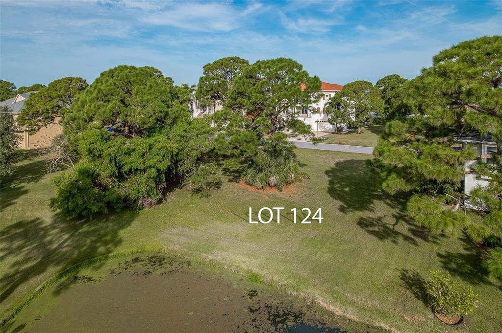 124 Harbour Watch Circle, Tarpon Springs, FL 34689 Compass