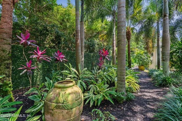 $5,800,000 | 2300 North Scenic Highway, Unit 5, Lake Wales, FL 33898