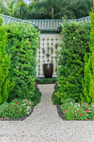 $5,800,000 | 2300 North Scenic Highway, Unit 5, Lake Wales, FL 33898