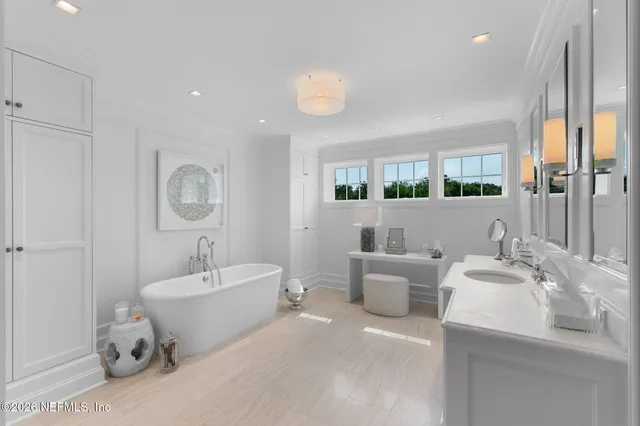 $5,800,000 | 2300 North Scenic Highway, Unit 5, Lake Wales, FL 33898