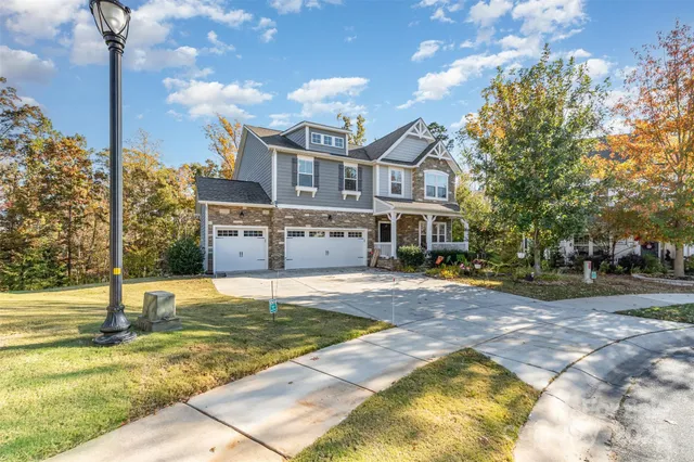 $875,000 | 423 Crisfield Court, York, SC 29745