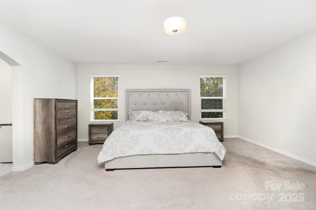 $875,000 | 423 Crisfield Court, York, SC 29745