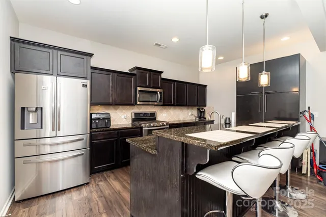 $875,000 | 423 Crisfield Court, York, SC 29745