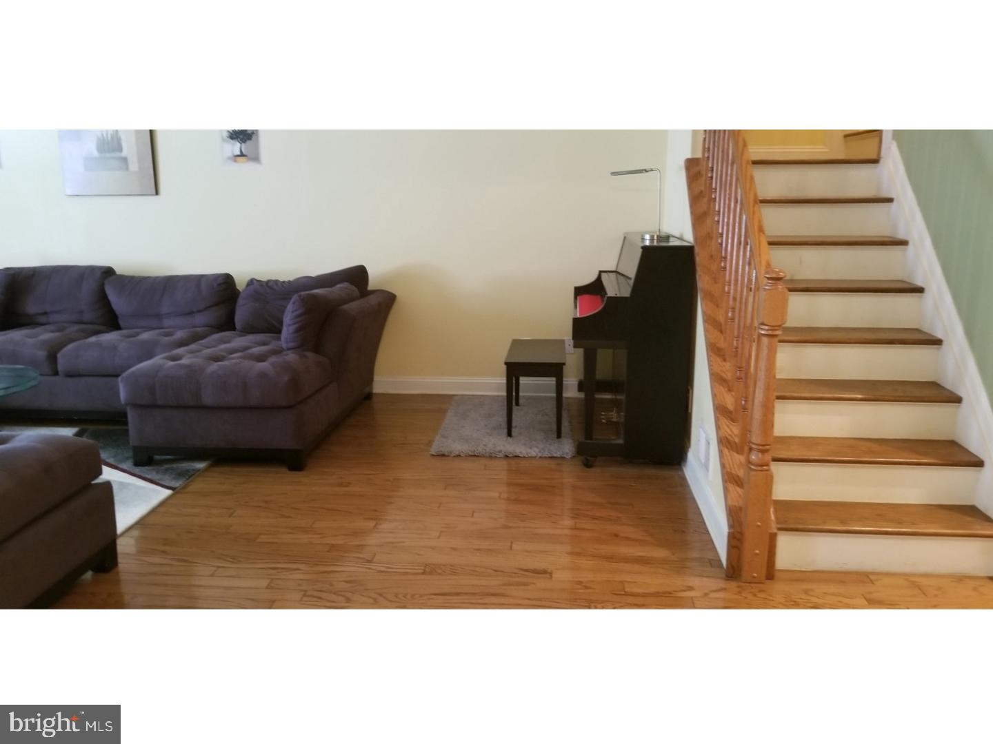 131 Warwick Road Princeton Junction, NJ 08550 - Photo 3 of 16 Living Room