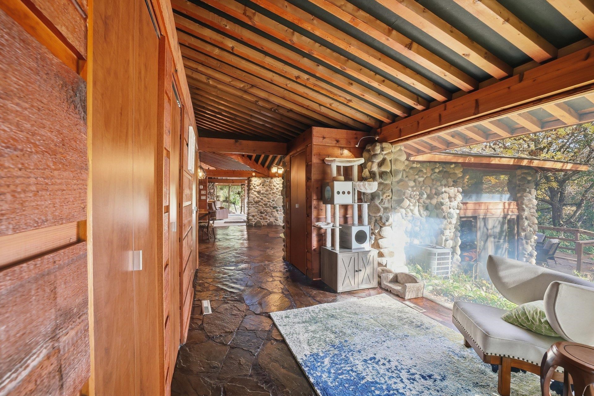 436 Thomas Wales, WI 53183 - Photo 4 of 21