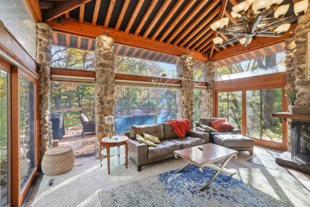 $639,900 | 436 Thomas, Wales, WI 53183