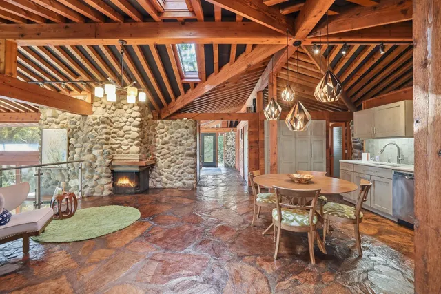 $639,900 | 436 Thomas, Wales, WI 53183