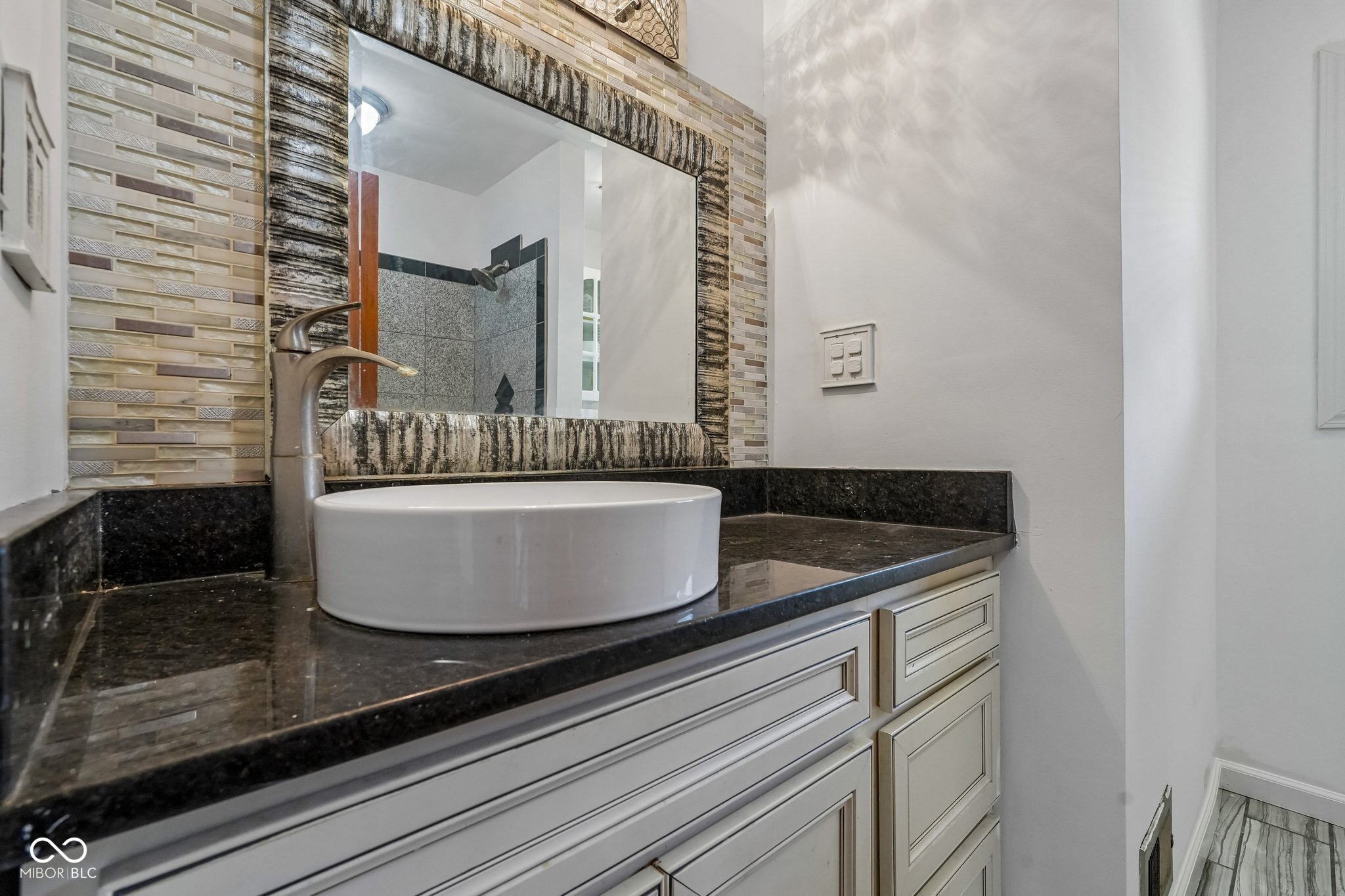 436 Maxwell Road Indianapolis, IN 46217 - Photo 21 of 32 Gallery Image 21