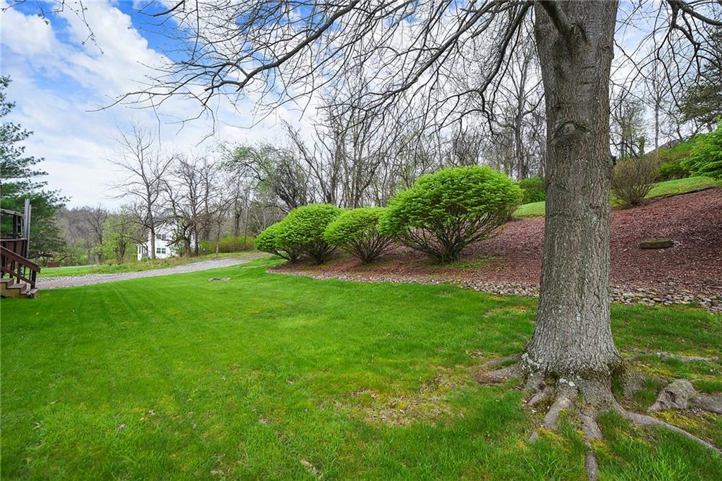 21 Ross Hollow Road Pittsburgh, PA 15239 - Photo 34 of 39
