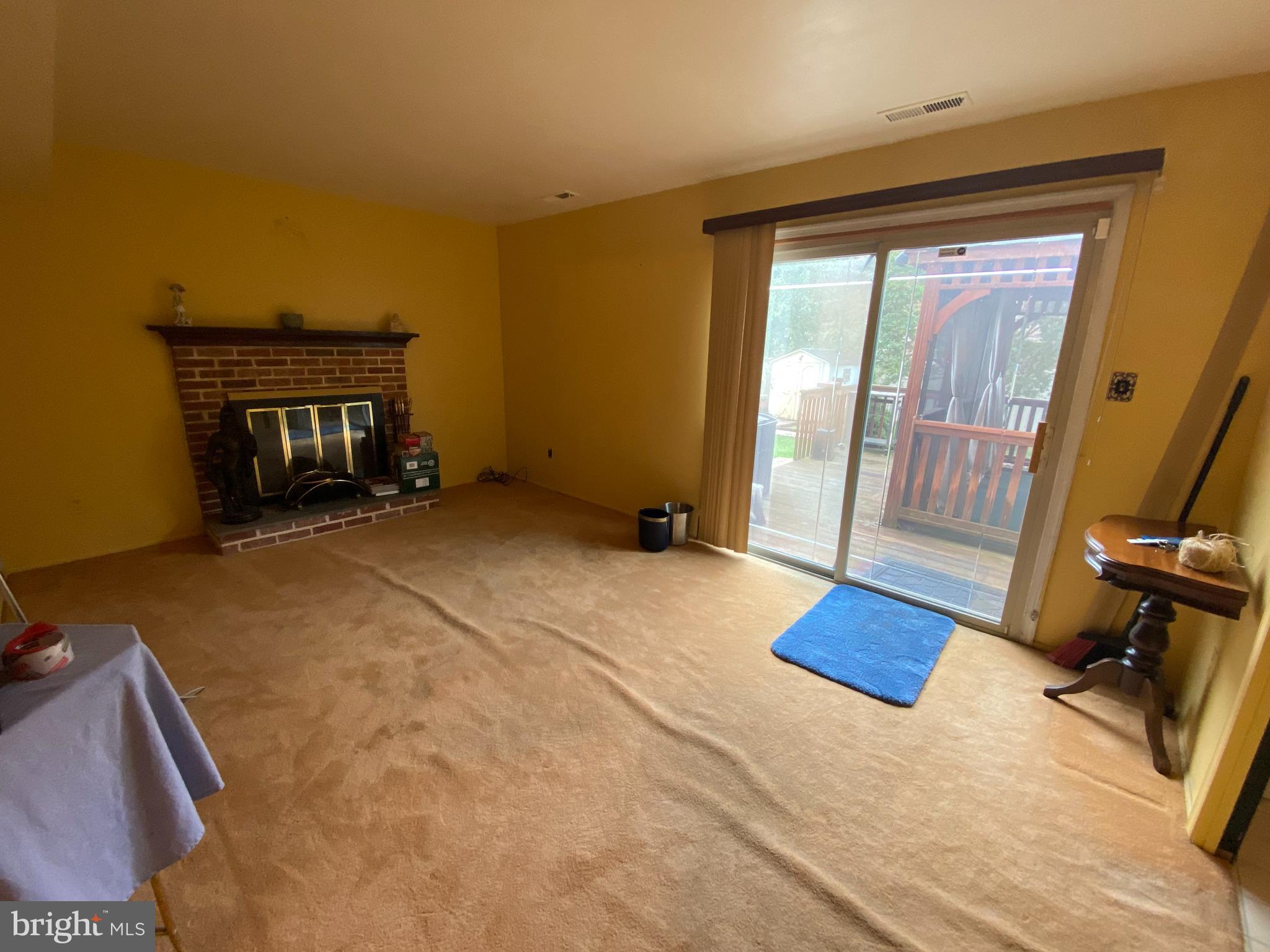 59 Valley Forge Road New Castle, DE 19720 - Photo 18 of 27 Family room