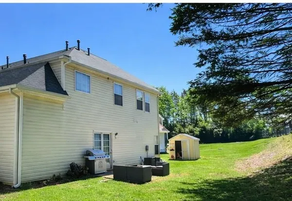 $2,350 | 225 Lee Court, Canton, GA 30115