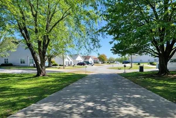 $2,350 | 225 Lee Court, Canton, GA 30115