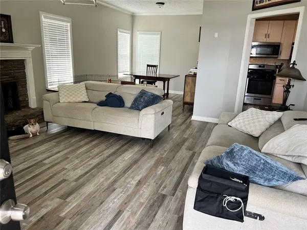 $2,350 | 225 Lee Court, Canton, GA 30115