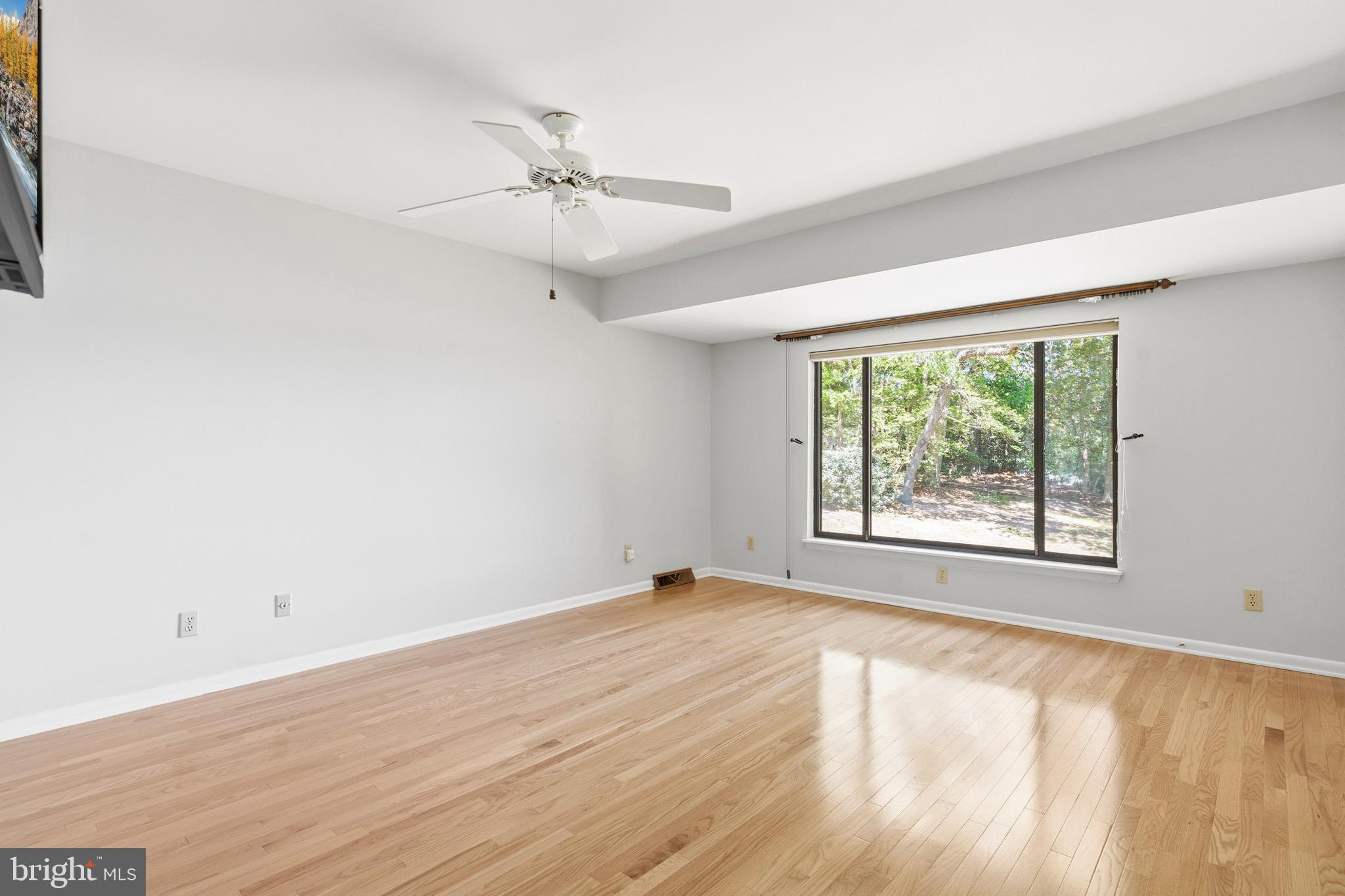 18040 Shipping Point Road Lexington Park, MD 20653 - Photo 28 of 75 Primary boasts lovely views.