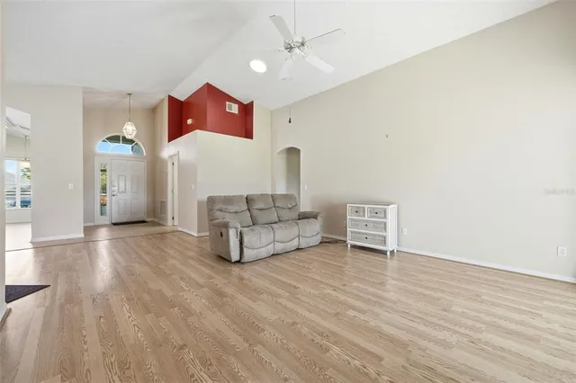 $339,000 | 4020 Capland Avenue, Clermont, FL 34711