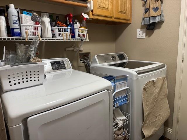 3005 Chaha Road Rowlett, TX 75088 - Photo 23 of 27 a utility room with dryer and washer