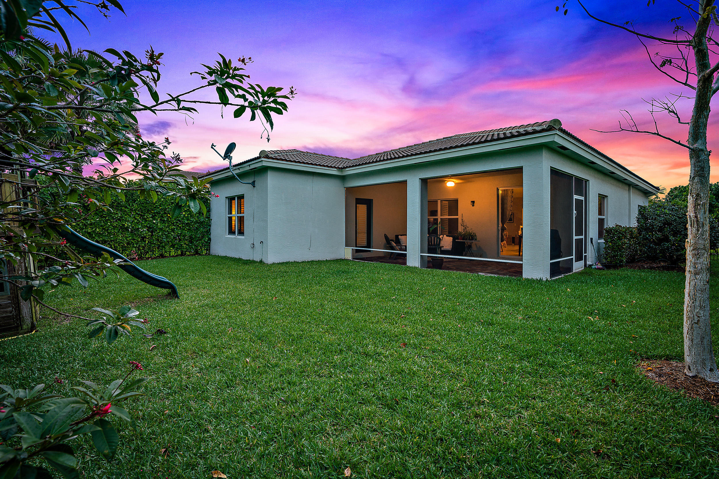 128 Behring Way Jupiter, FL 33458 - Photo 12 of 34 128 Behring Way-9