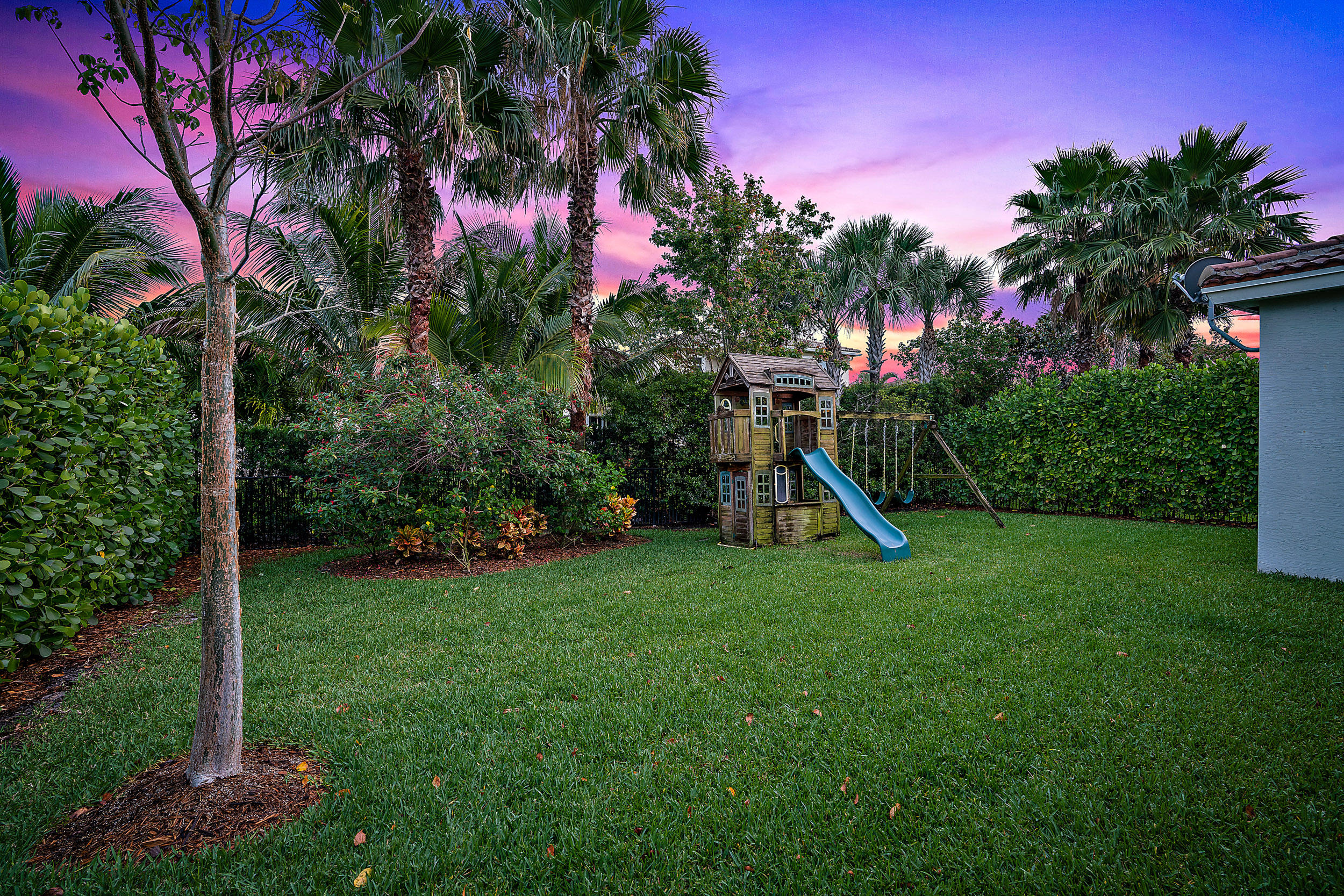 128 Behring Way Jupiter, FL 33458 - Photo 25 of 34 128 Behring Way-11