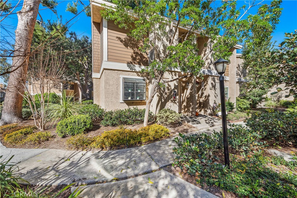 165 Pineview Irvine, CA 92620 - Photo 20 of 37