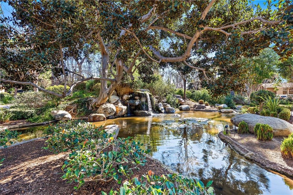 165 Pineview Irvine, CA 92620 - Photo 21 of 37