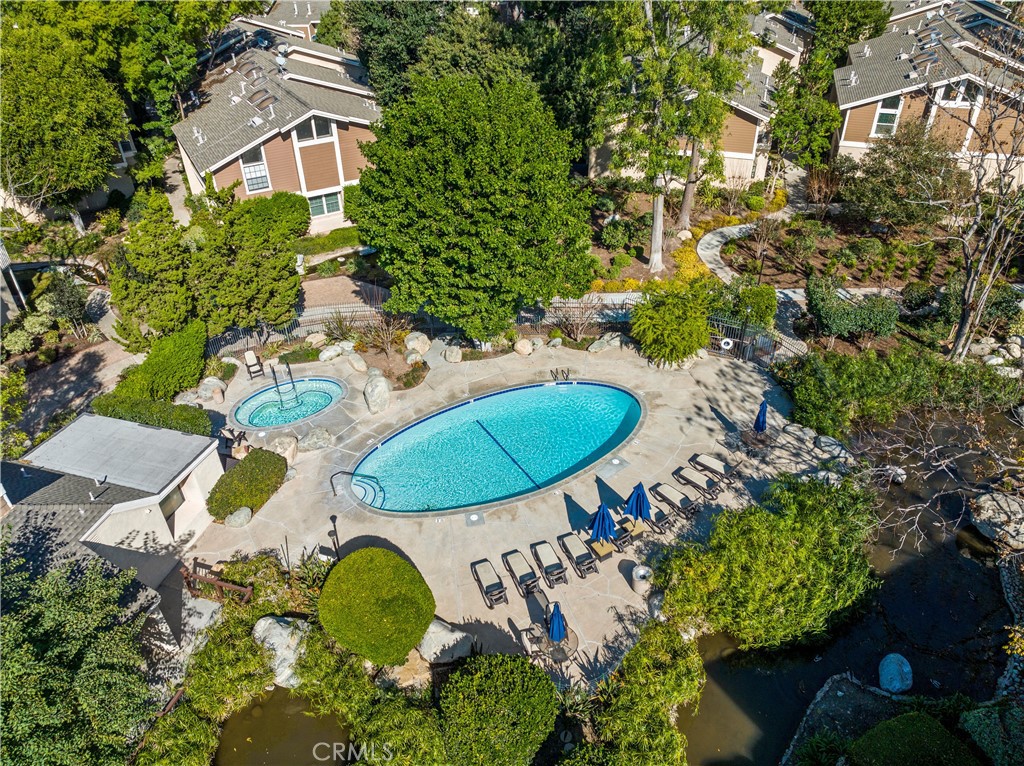 165 Pineview Irvine, CA 92620 - Photo 26 of 37